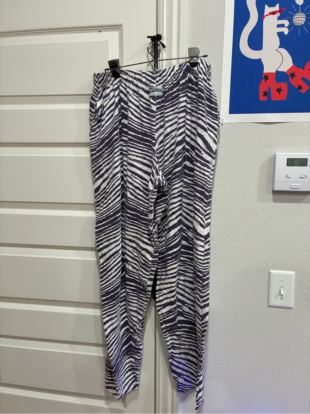 Women's Black & White Zebra Print Jogger Pants